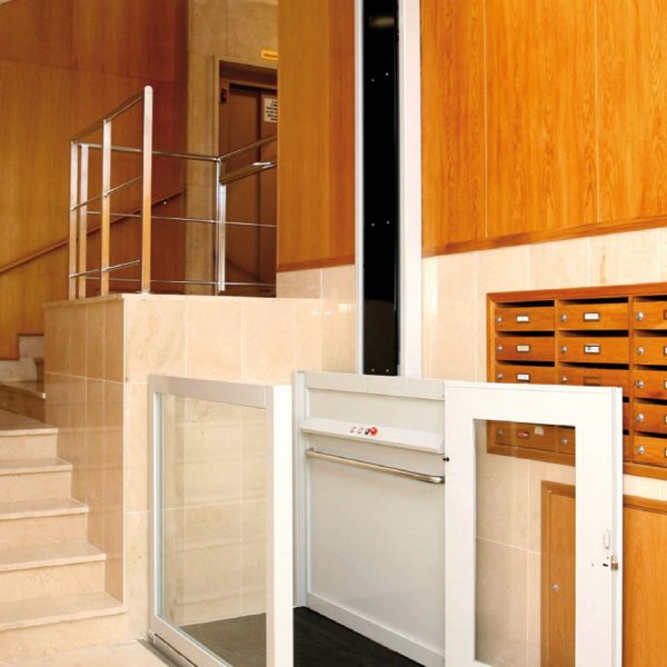 elevador-vertical-hidraulico-2